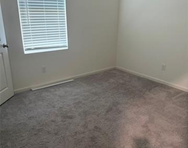 776 Devonshire Drive - Photo Thumbnail 3