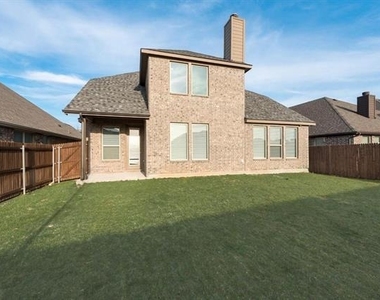 10213 Wild Goose Drive - Photo Thumbnail 8