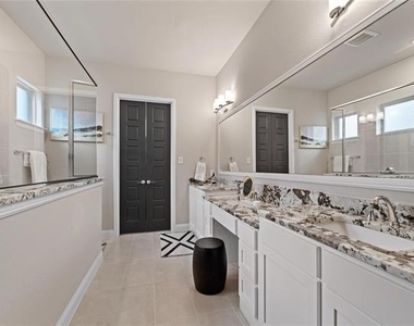 2262 Poppyvine Road - Photo Thumbnail 19