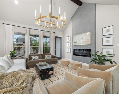 2262 Poppyvine Road - Photo Thumbnail 1