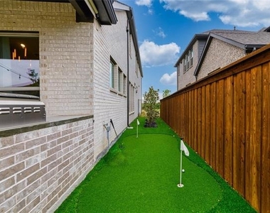 2262 Poppyvine Road - Photo Thumbnail 38