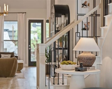 2262 Poppyvine Road - Photo Thumbnail 22
