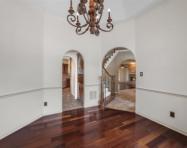 5607 Ranger Drive - Photo Thumbnail 10