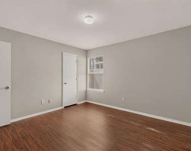 4823 Mexico Court - Photo Thumbnail 28