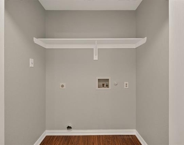 4823 Mexico Court - Photo Thumbnail 31