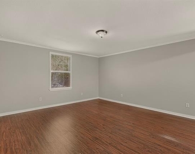4823 Mexico Court - Photo Thumbnail 6