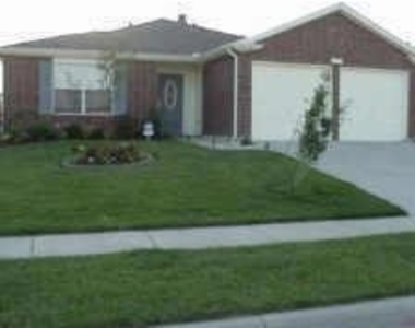 307 Waterford Drive - Photo Thumbnail 21