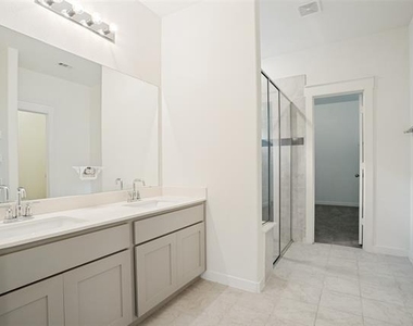 2506 Sun Grove Road - Photo Thumbnail 10