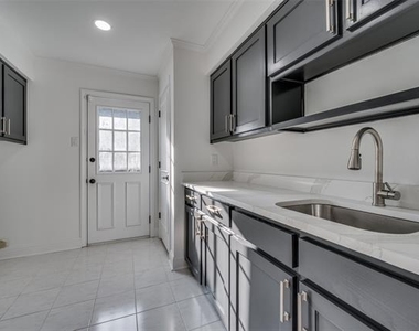 7018 Deloache - Photo Thumbnail 33