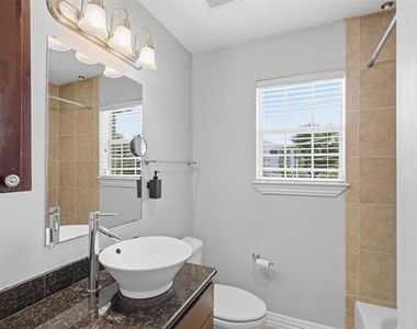 4734a Bradford Drive - Photo Thumbnail 15