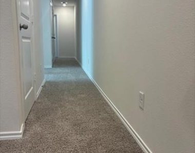 219 Tall Cedar Way - Photo Thumbnail 11