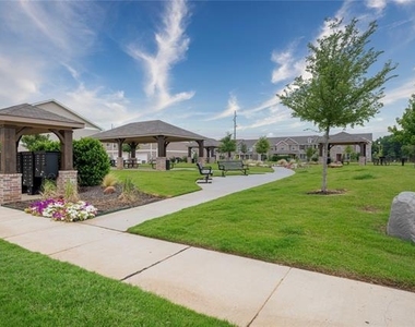 3517 Cricket Drive - Photo Thumbnail 14