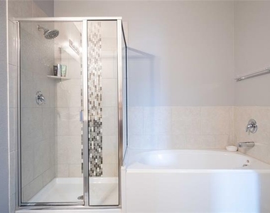 8900 Devonshire Drive - Photo Thumbnail 13