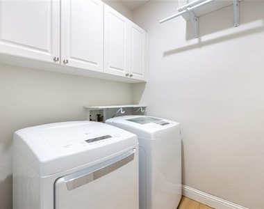 1803 Fern Court - Photo Thumbnail 16