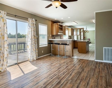6477 County Road 179 - Photo Thumbnail 7