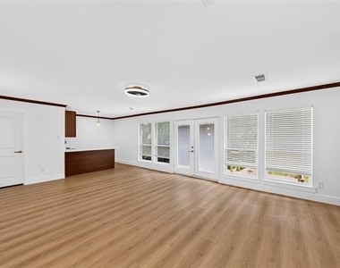 4008 Acapulco Street - Photo Thumbnail 16