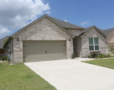 3412 Marginal Drive - Photo Thumbnail 16