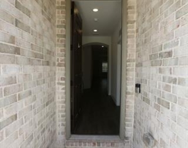 3412 Marginal Drive - Photo Thumbnail 14