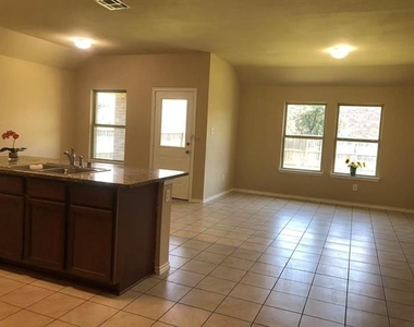2760 Tanner Street - Photo Thumbnail 5