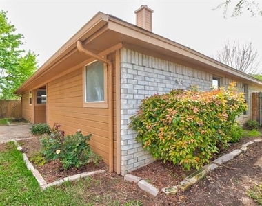 3912 Blue Pond Circle - Photo Thumbnail 13