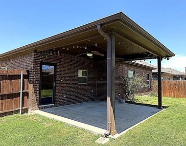 1800 Potrillo Lane - Photo Thumbnail 13