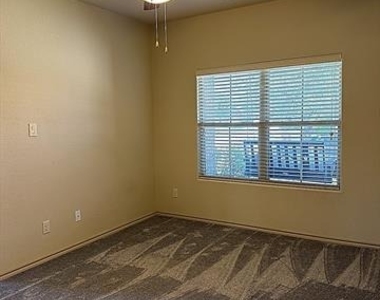 1800 Potrillo Lane - Photo Thumbnail 7