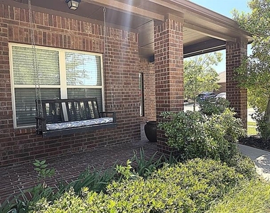 1800 Potrillo Lane - Photo Thumbnail 1