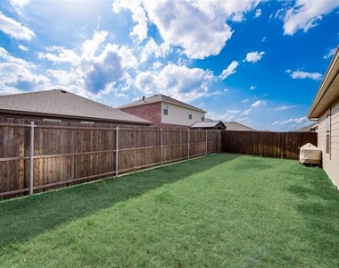809 Meadow Wood Lane - Photo Thumbnail 13