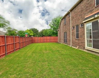 6009 Charleston Drive - Photo Thumbnail 30