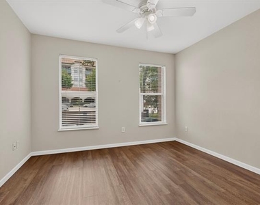 330 Las Colinas Boulevard E - Photo Thumbnail 10