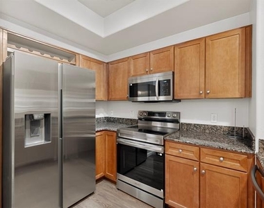 330 Las Colinas Boulevard E - Photo Thumbnail 7