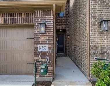 4552 Titus Circle - Photo Thumbnail 1