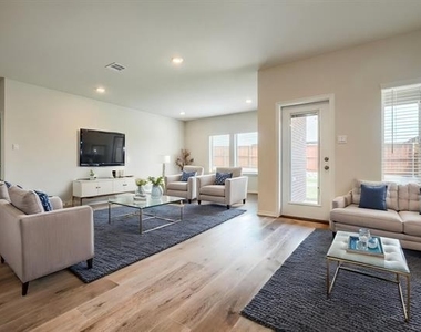 3905 Jasper Lane - Photo Thumbnail 12