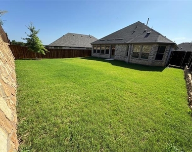 3613 Monte Carlo Lane - Photo Thumbnail 19