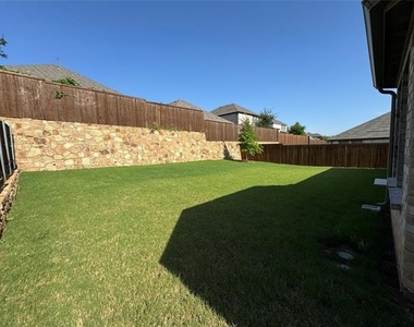 3613 Monte Carlo Lane - Photo Thumbnail 18