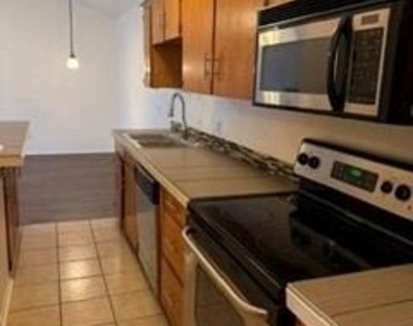 10020 Redondo Drive - Photo Thumbnail 6
