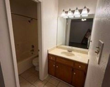 10020 Redondo Drive - Photo Thumbnail 11