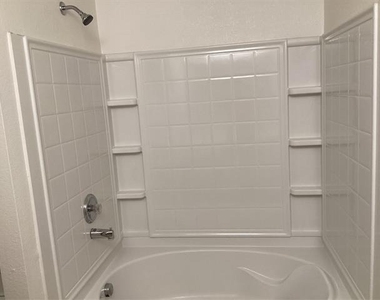 11900 Porcupine Drive - Photo Thumbnail 13