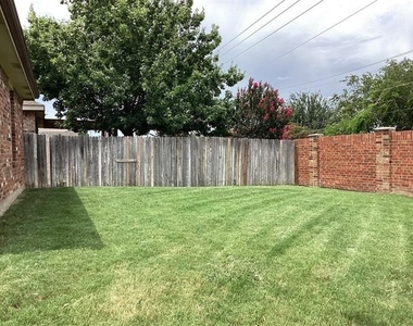 11900 Porcupine Drive - Photo Thumbnail 21