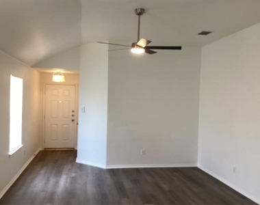 11900 Porcupine Drive - Photo Thumbnail 3