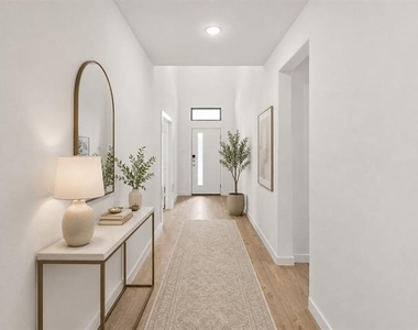 2020 Stonebrook Street - Photo Thumbnail 3