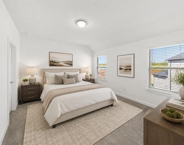 2020 Stonebrook Street - Photo Thumbnail 24