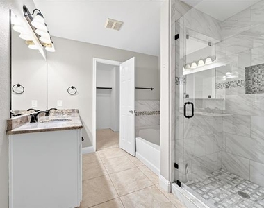 925 Cedar Creek Drive - Photo Thumbnail 16