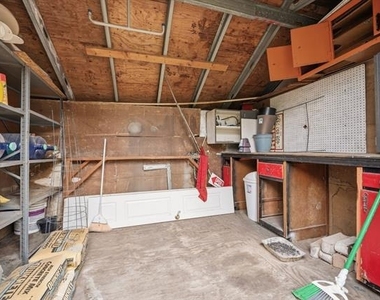 328 Anita Avenue - Photo Thumbnail 24