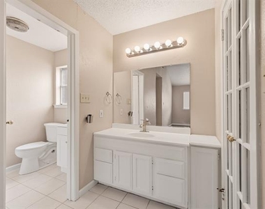 328 Anita Avenue - Photo Thumbnail 15