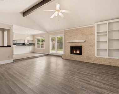 328 Anita Avenue - Photo Thumbnail 4