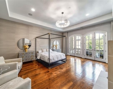3548 Bryn Mawr - Photo Thumbnail 15