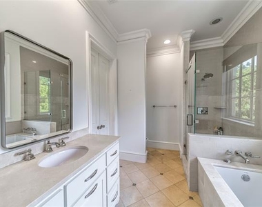 3548 Bryn Mawr - Photo Thumbnail 27
