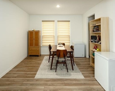 1308 Porizek Place - Photo Thumbnail 4