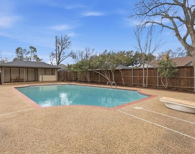 3716 Sweetbriar Lane - Photo Thumbnail 37